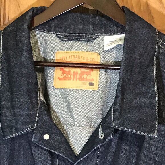 Levi Strauss Denim Jacket Mens 4XL Medium Wash Blue Classic Trucker Coat - Picture 4 of 13